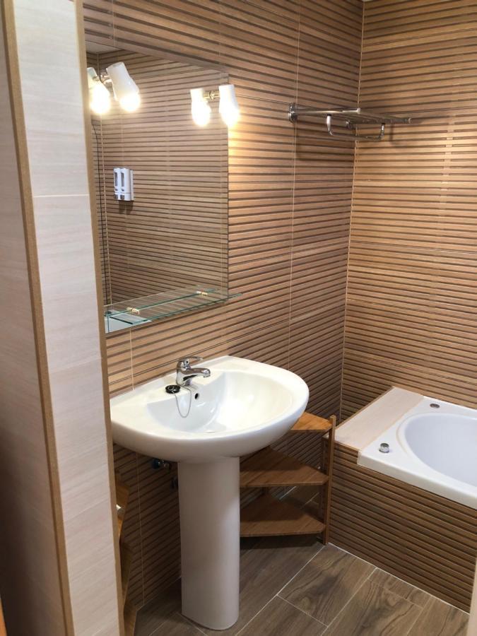 Faro12 Playa & Piscina & Parking Privado Lejlighed Benalmádena Eksteriør billede